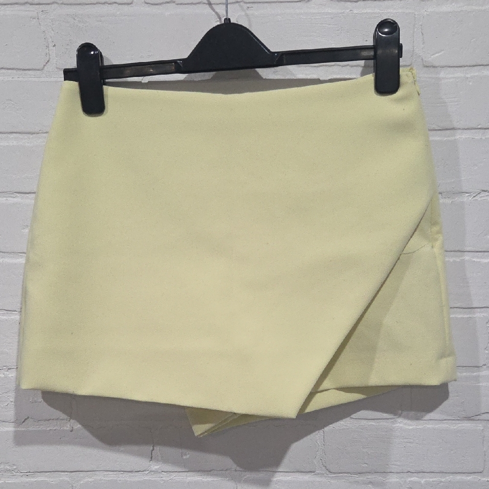 Zara Soft Yellow Wrap Skort